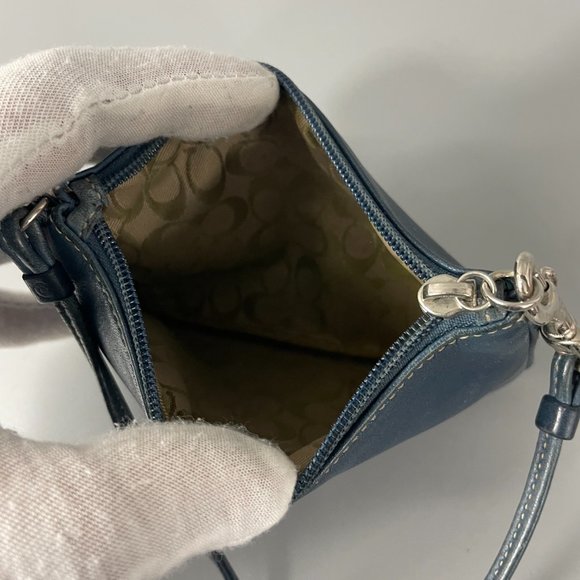 Coach Blue Leather Wristlet - Picture 9 of 10